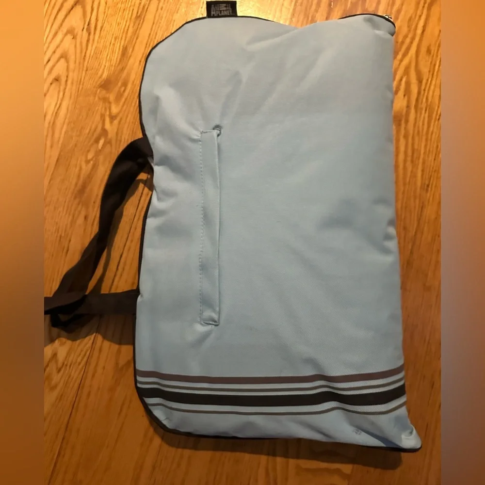 Light Blue portable dog bed